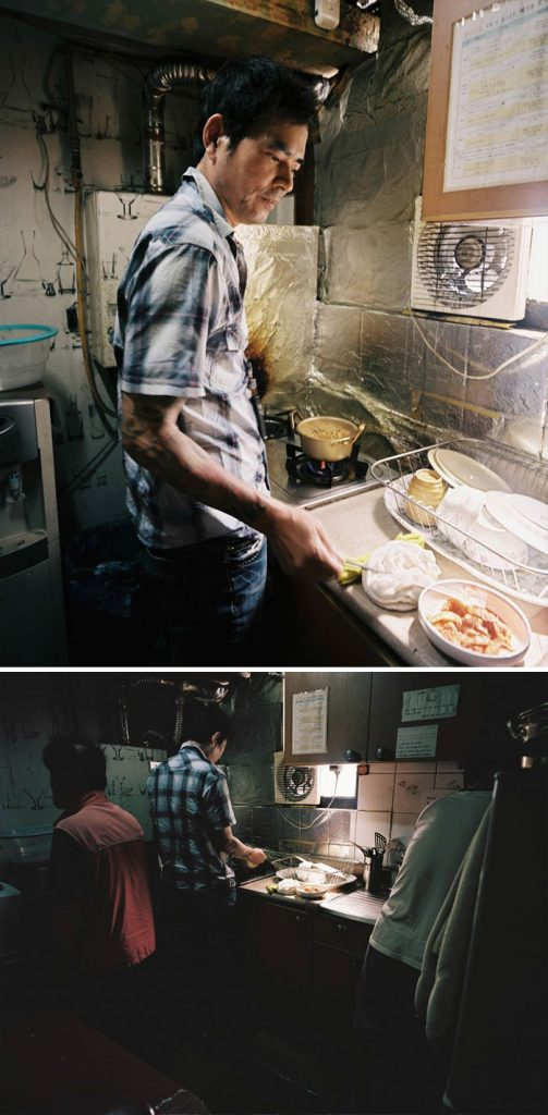 8 Powerful Photos of How Poor Lives in South Korea