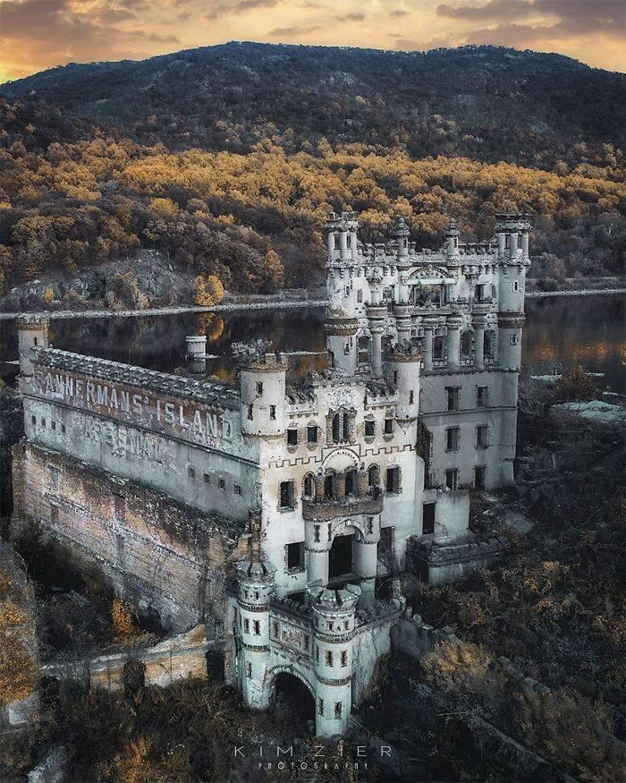 The Ruins Of Bannerman’s Castle, An Abandoned Military Surplus Warehouse, Still Stand In The Middle Of The Hudson River